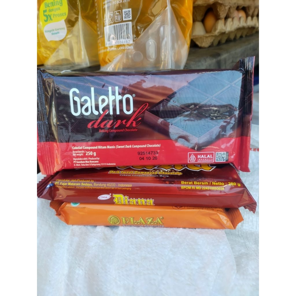 

COKLAT BATANG GALETTO DARK 250g