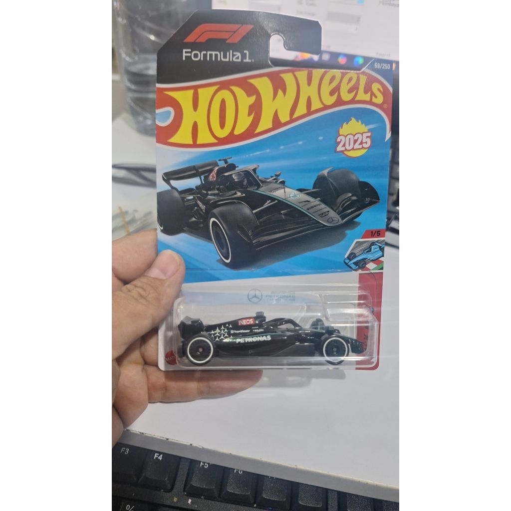 Hotwheels F1 Mercedes Petronas