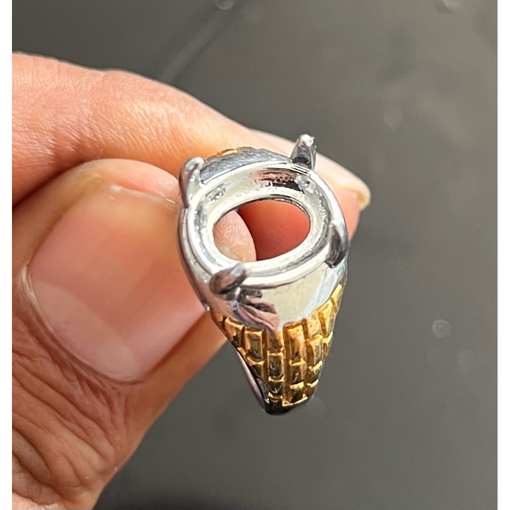 ring emban batu dim 10 x 8