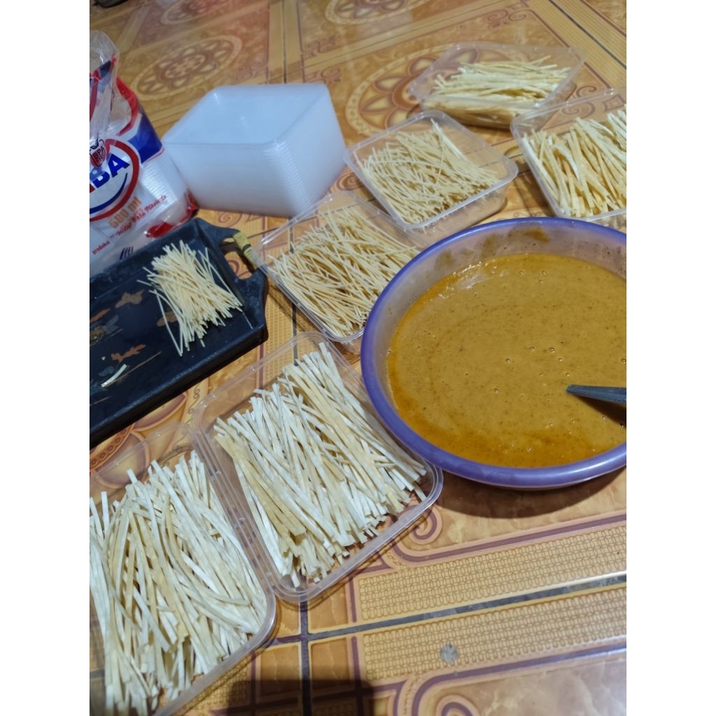 

MI LIDI BUMBU BASAH, diorder baru digoreng