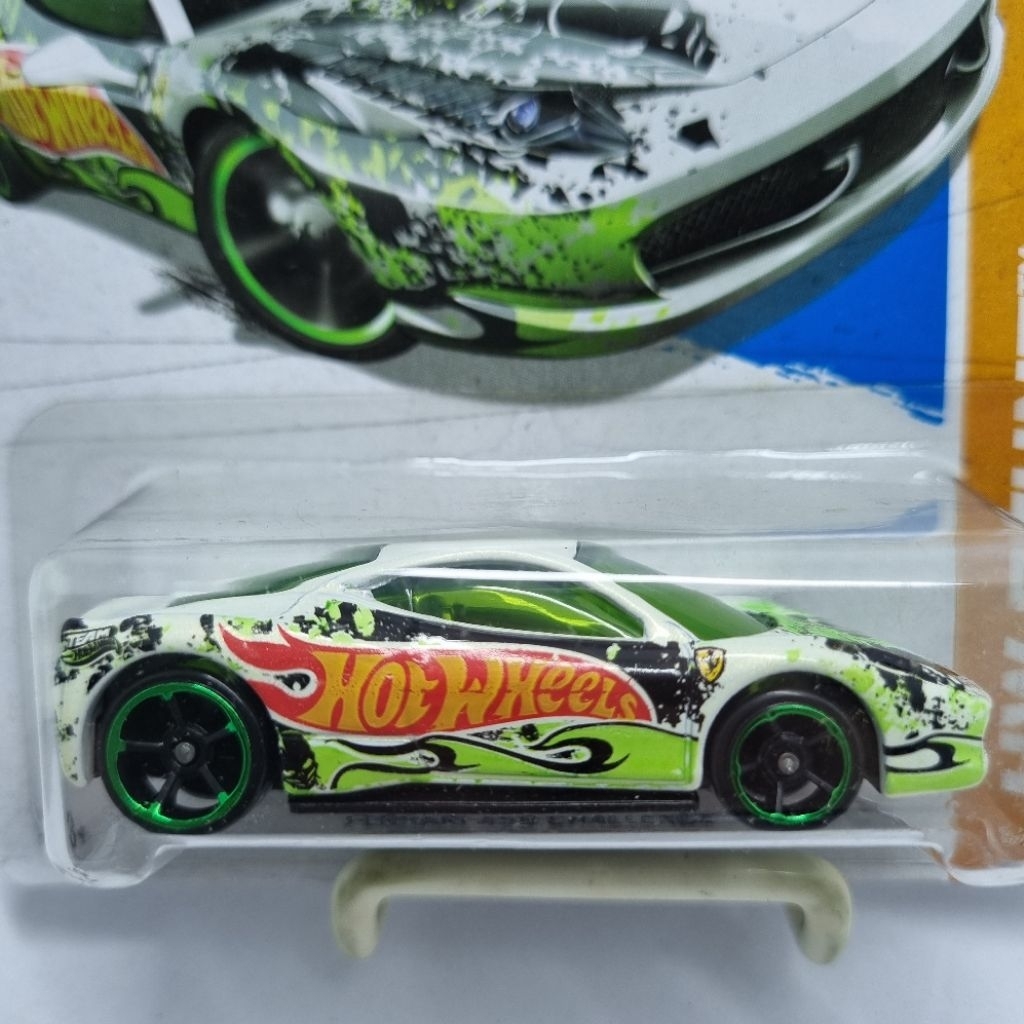 Diecast Hotwheels 1:64 FERRARI 458 CHALLENGE 2013