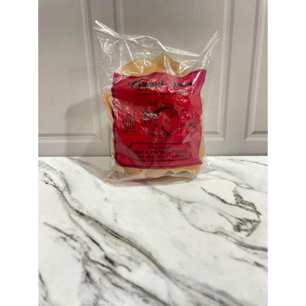 

KRUPUK IKAN MENTAH MBAK AL MERAH BERAT 300gr