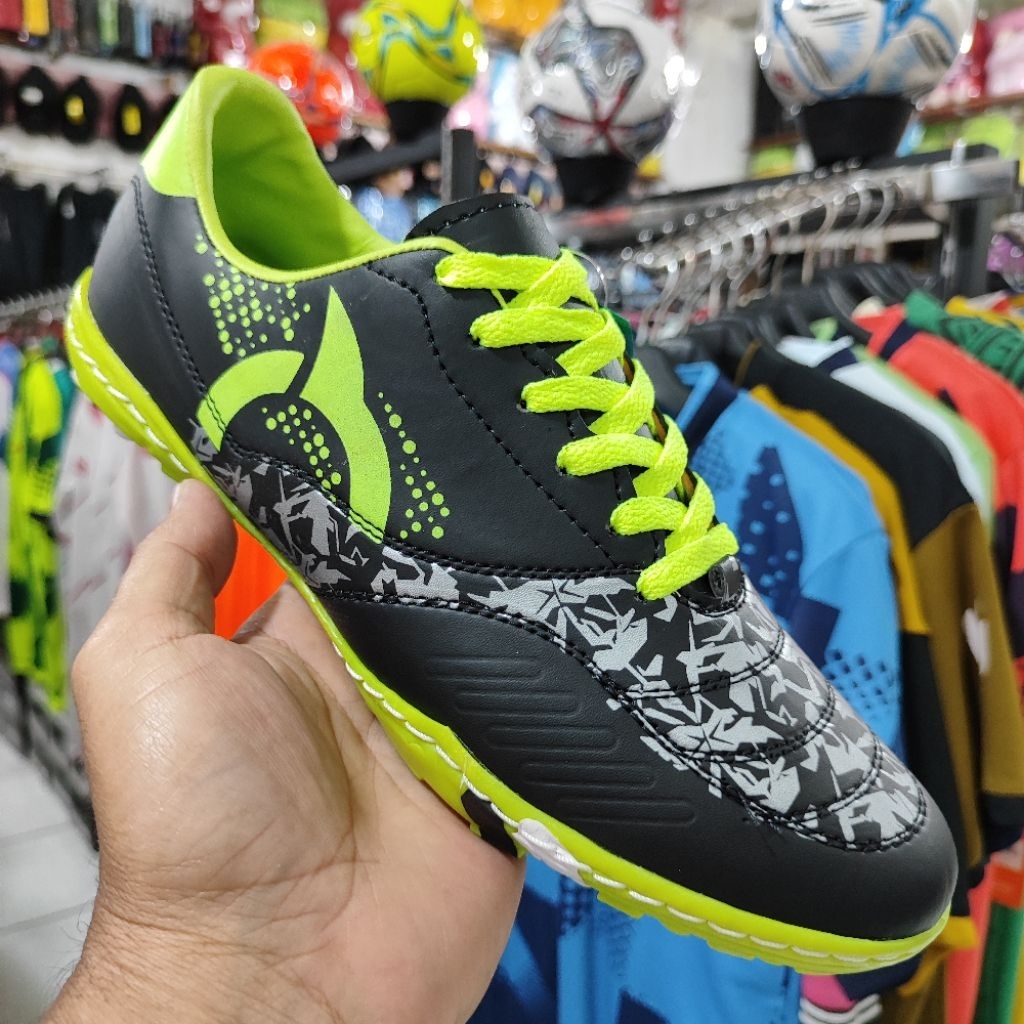 Sepatu Futsal Mini Soccer Dewasa Sol Dijahit / Sepatu Mini Soccer
