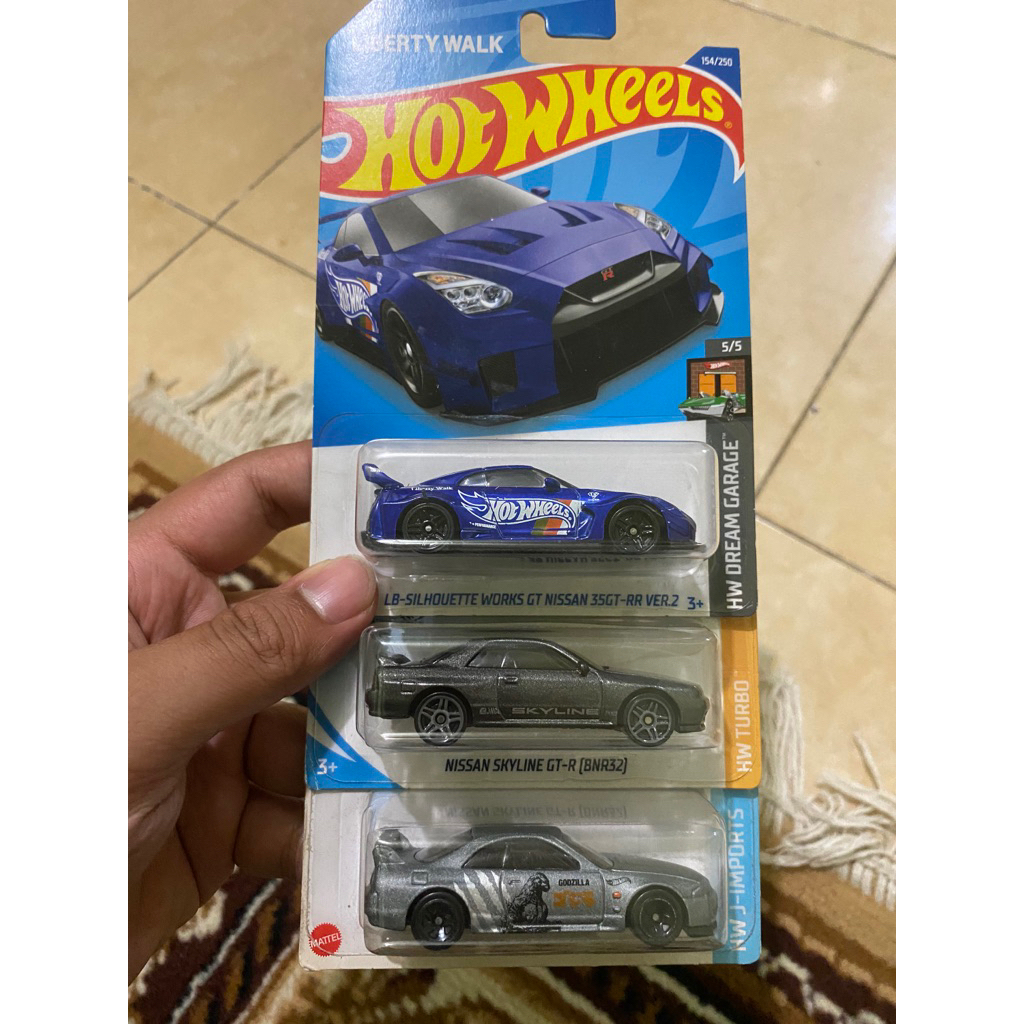 Hotwheels nissan skyline