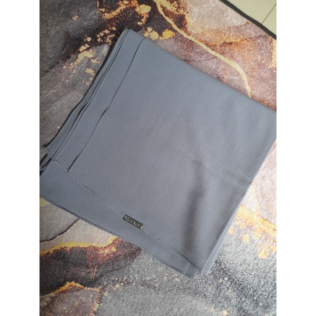 [ preloved ] hijab segi empat