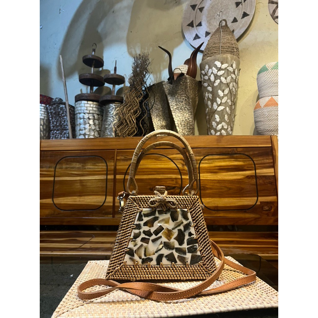 Tas Anyaman Ketak Lombok Motif Kerang Koral | Tas Rotan Handmade Etnik Bisa Selempang & Tenteng