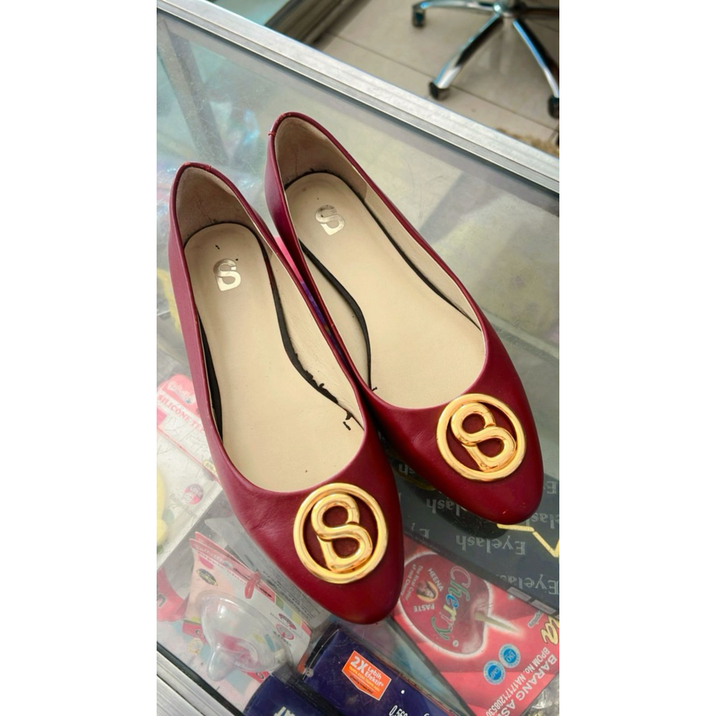 BUTTONSCARVES SHOES PRELOVED