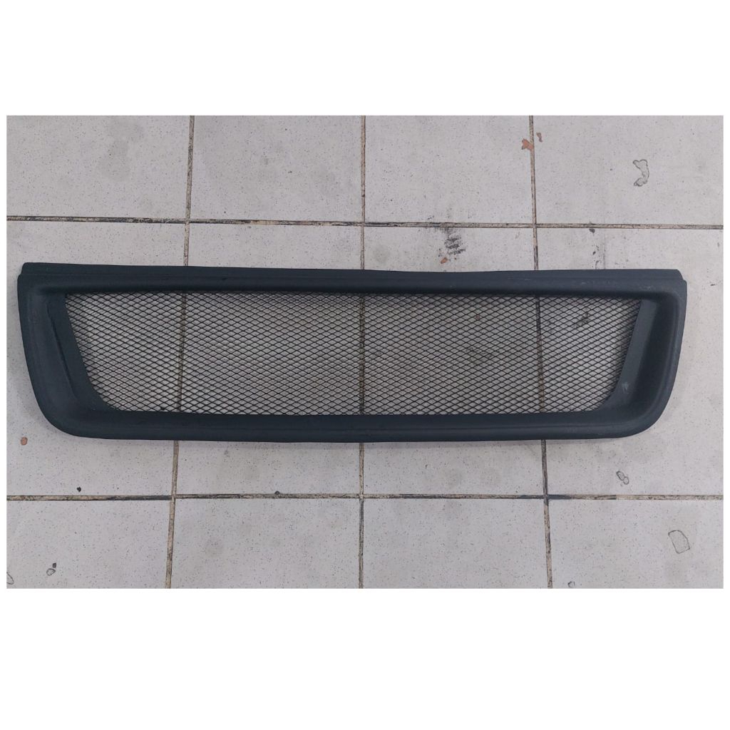 GRILL KIJANG 2001-2002 GRIL KIJANG KAPSUL