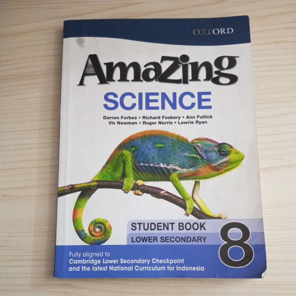 BUKU AMAZING SCIENCE 8 STUDENT BOOK