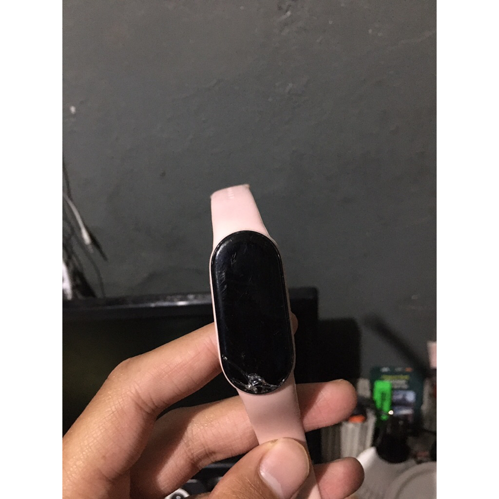 mi band 7 second minus layar