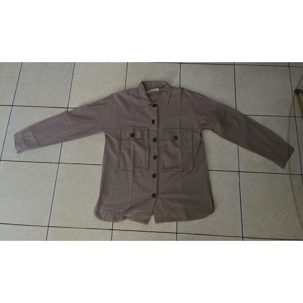 preloved kemeja byeol