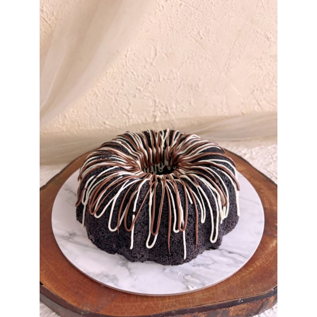 

Bolu Ketan Hitam Keju Lumer Viral