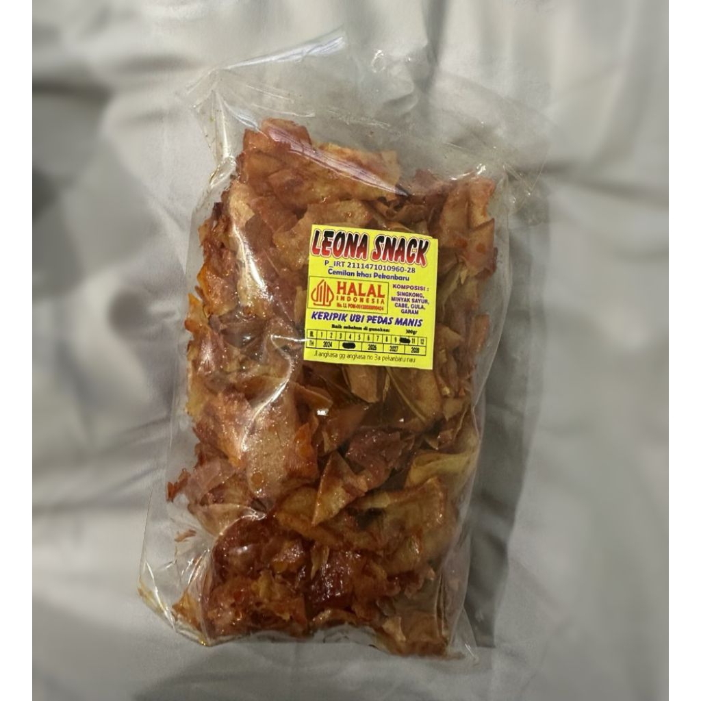 

Keripik ubi pedas crunchy tipis pekanbaru