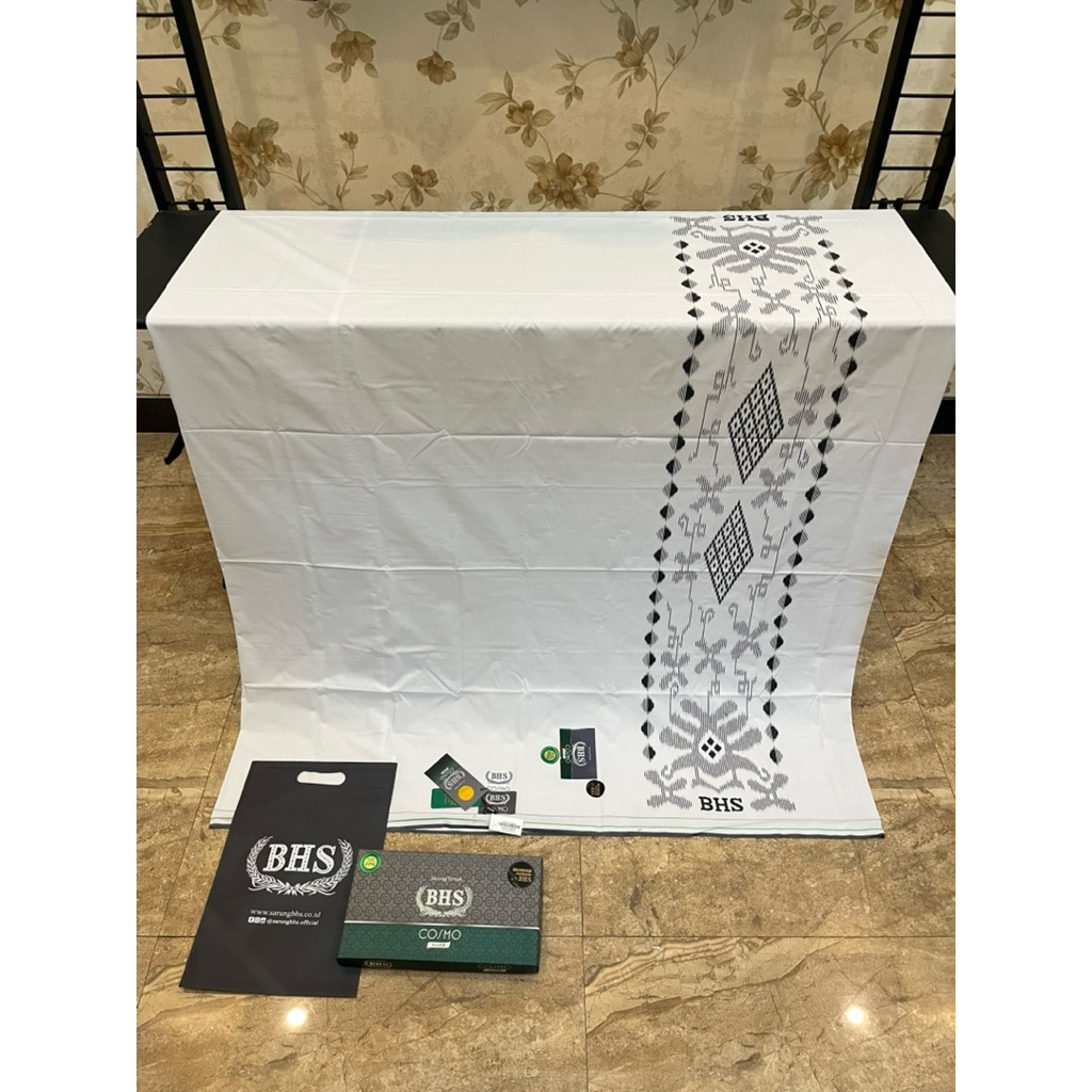 SARUNG BHS COSMO SILVER POLOS MURAH TUMPAL HITAM