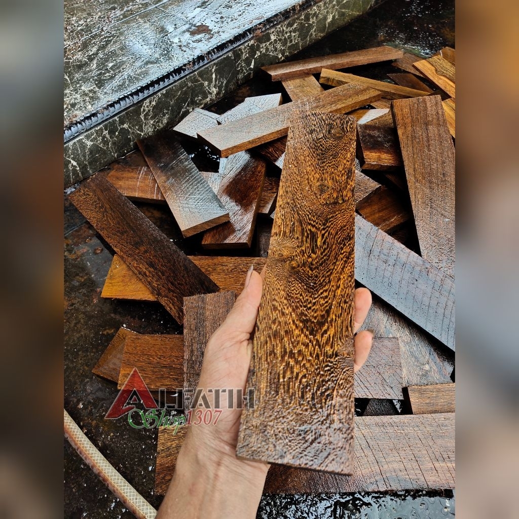kayu papan johar jue jua hitam Sumatra bahan sarung kayu keras bilah pisau
