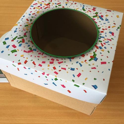 

5 pcs dus kue brownies motif hiphip lubang tengah box packaging hampers snack ukuran 25 x 25 x18