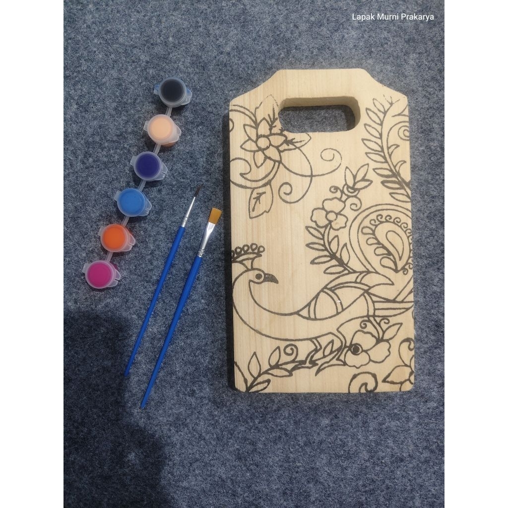 

Paket Melukis Talenan Batik 2kuas