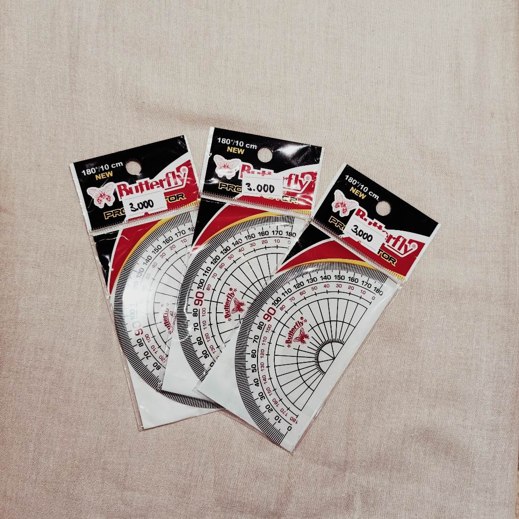 

Penggaris Busur 180 Derajat / 10 CM New