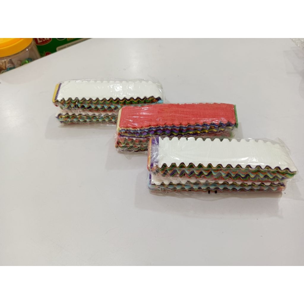 

kertas terompet/kertas kelobot potong