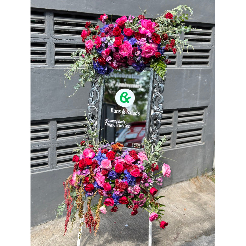 Bunga Papan Cermin 50cm x 70cm pakai Cermin asli dan frame kualitas Premium sesuai gambar real puctu