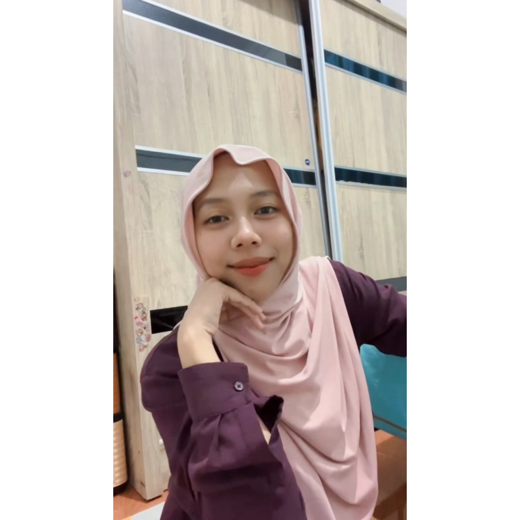 Aghnia Hijab ( 2 in 1 )