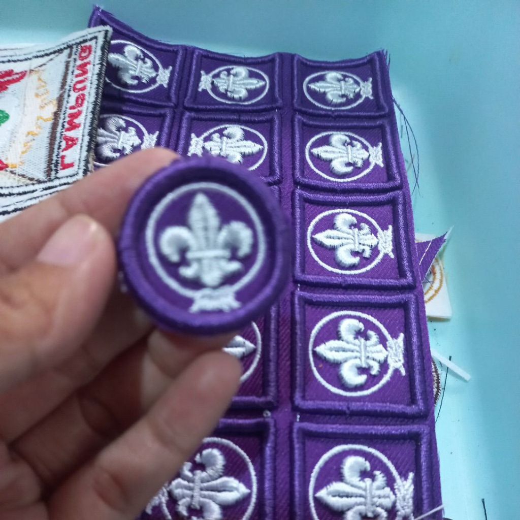Bordir timbul wosm ungu kitri coklat untuk putri, bordir timbul satuan wosm bordir timbul satuan kit