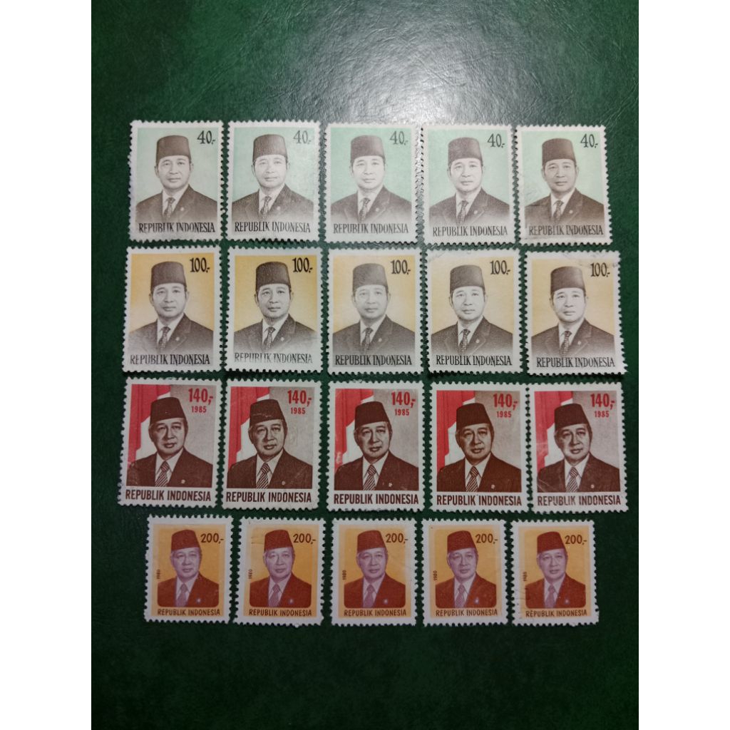 

Prangko Indonesia 20 Pcs campur Presiden Soeharto used