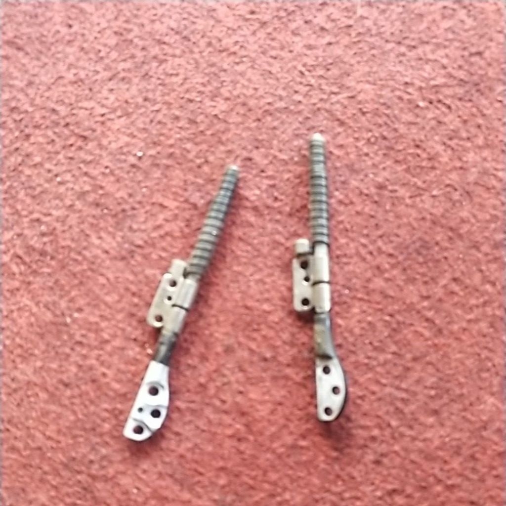 engsel macbook pro 2010 a1286