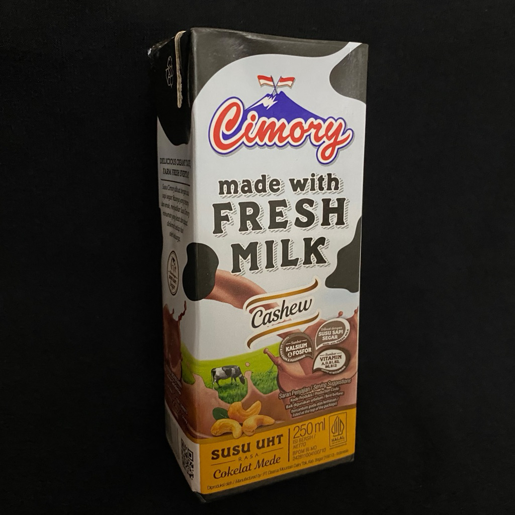 

CIMORY CASHEW SUSU UHT RASA COKELAT MEDE MADE WITH FRESH MILK