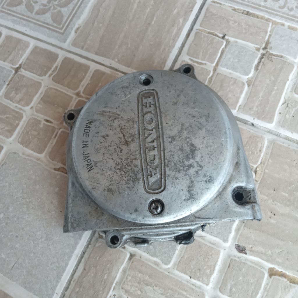 bak tutup magnet cover magnet honda gl100 cb100 ori