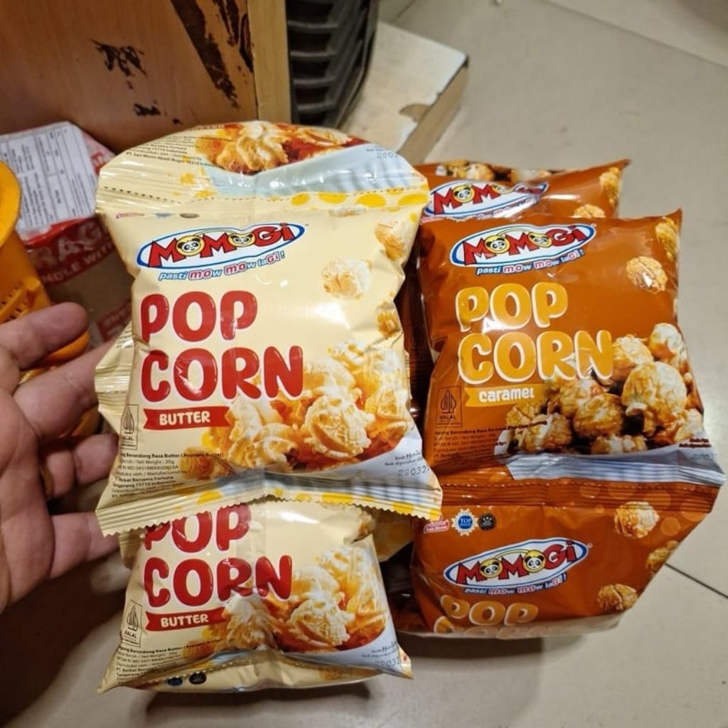 

MOMOGI POP CORN 20gram (HARGA 1RENCENG)