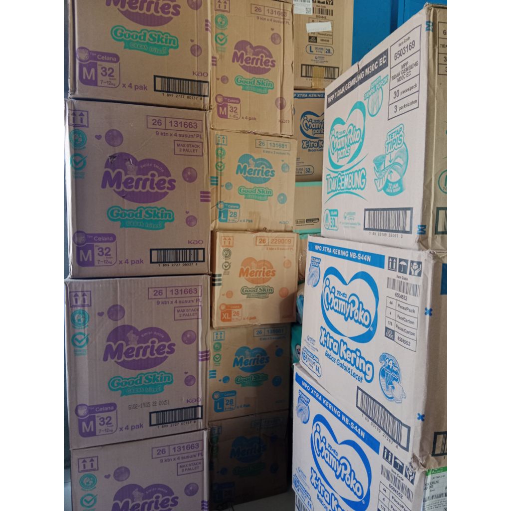 Merries Kartonan M/L/XL