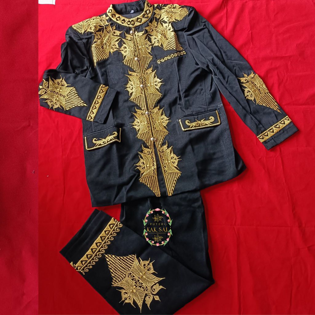 Baju pengantin Aceh pria dewasa