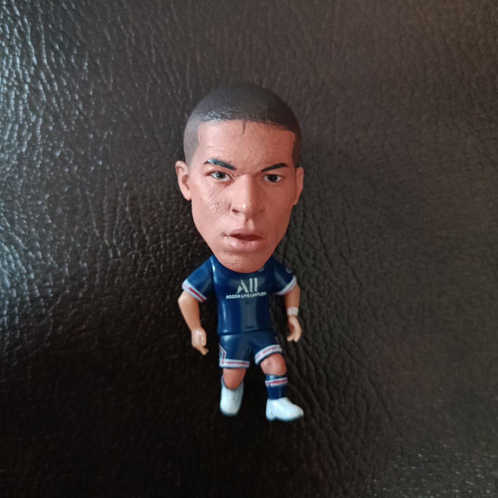 MINIATUR FIGURE ACTION FIGURE KYLIAN MBAPPE 21/22