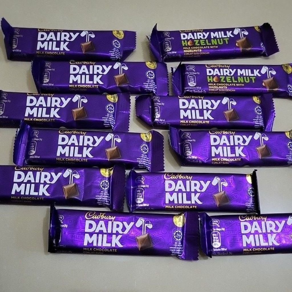 

Cadburry Dairy milk Malaysia32gr ( HARGA 2 PCS + ADMIN )