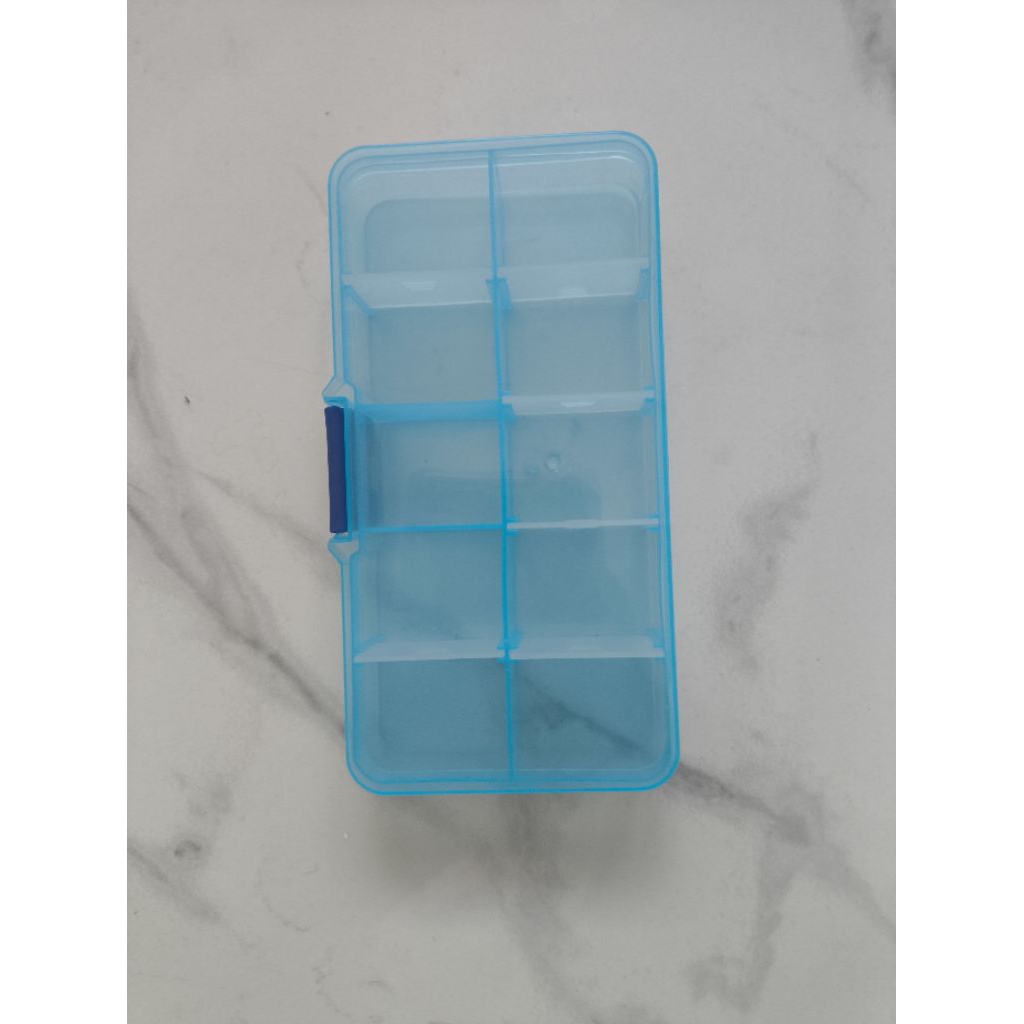 BOX PENYIMPANAN KOMPONEN MULTIFUNGSI