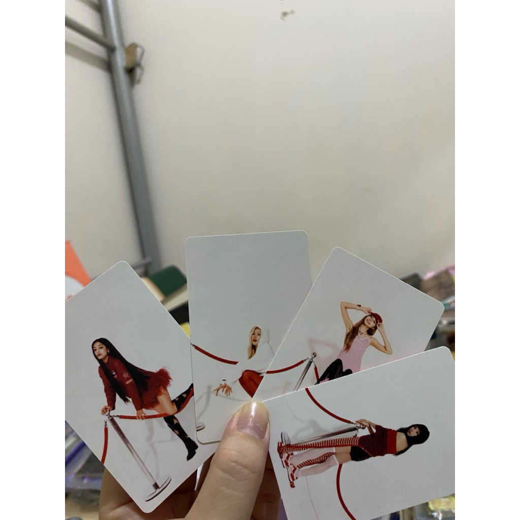 TWICE -- Strategy Official Photocard Set
