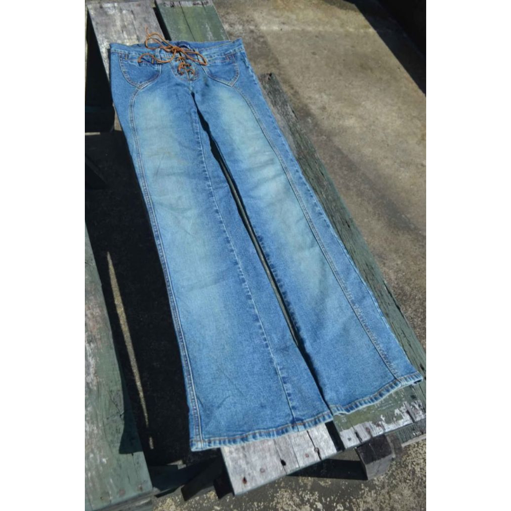 Bootcut jeans adjustable
