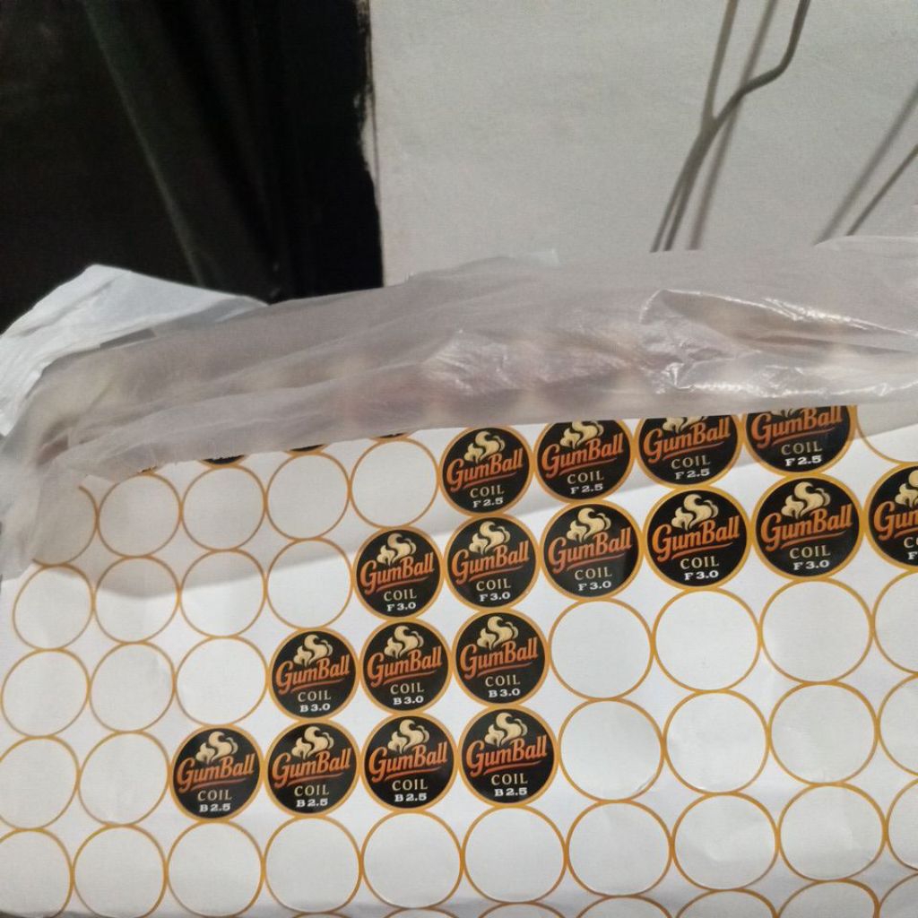 

stiker vynil gumball Project isi dua