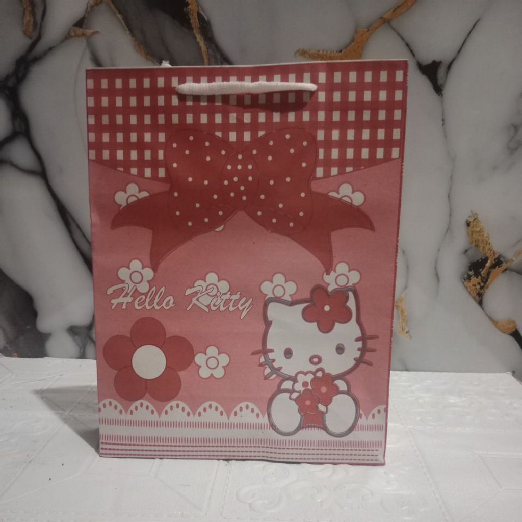 

tas kertas paperbag karakter hk 33 26 12