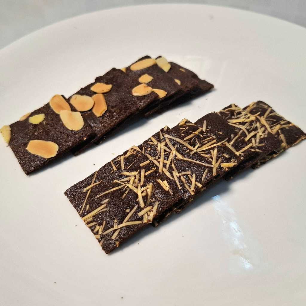 

Brownies Crispy I Keripik Brownies Kering 50 g