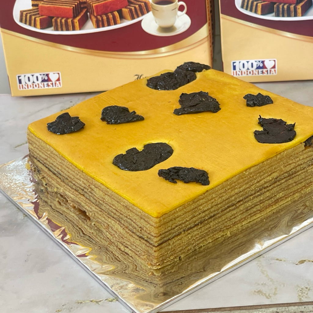 

Lapis legit plum/prunes