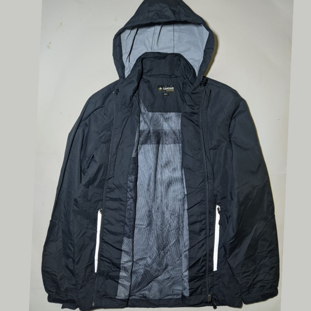 Jaket Windbreaker extreme peak Navy Pria Ukuran L Daleman Jaring Furing Mesh Bekas