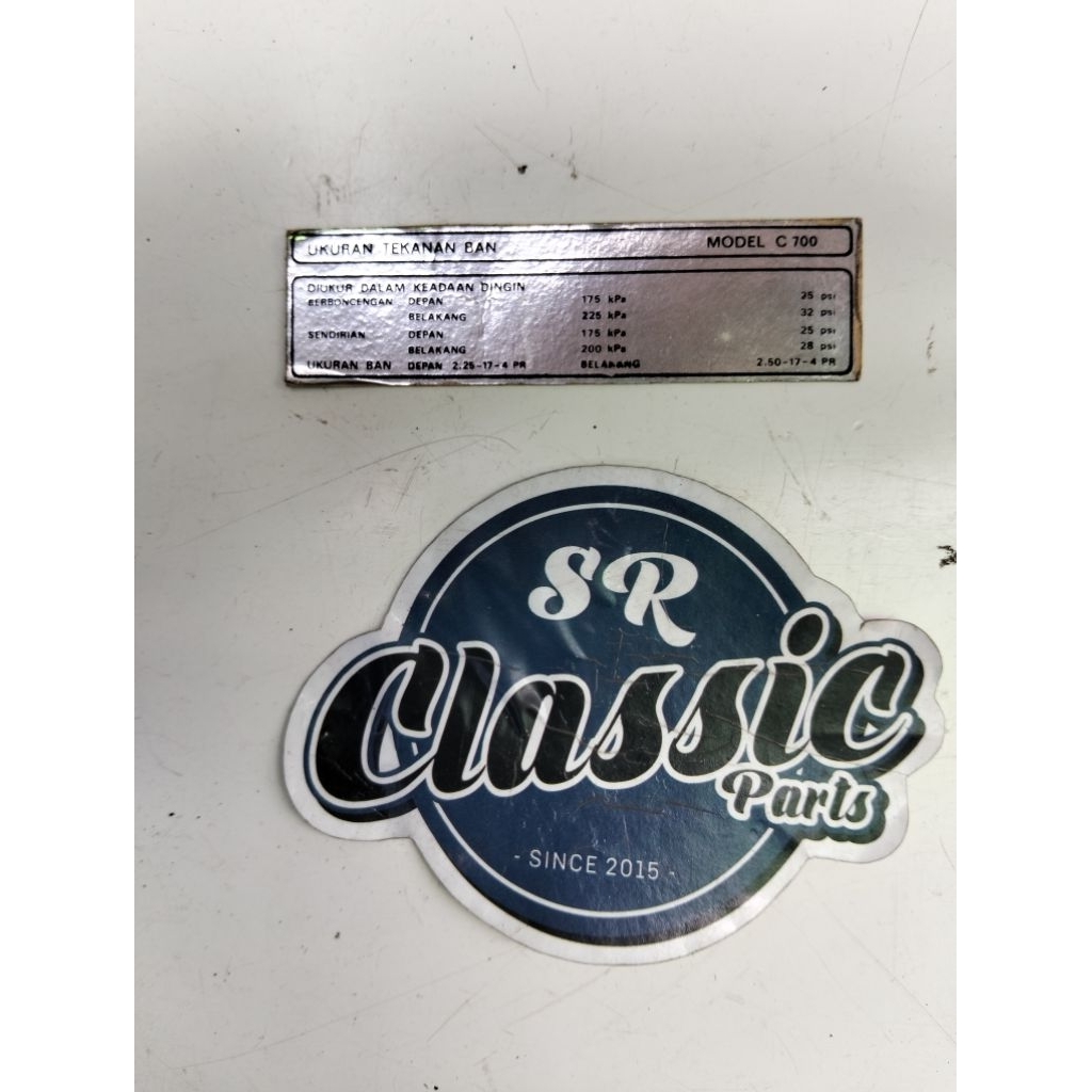 sticker striping katengkas Honda supercub c700 nos