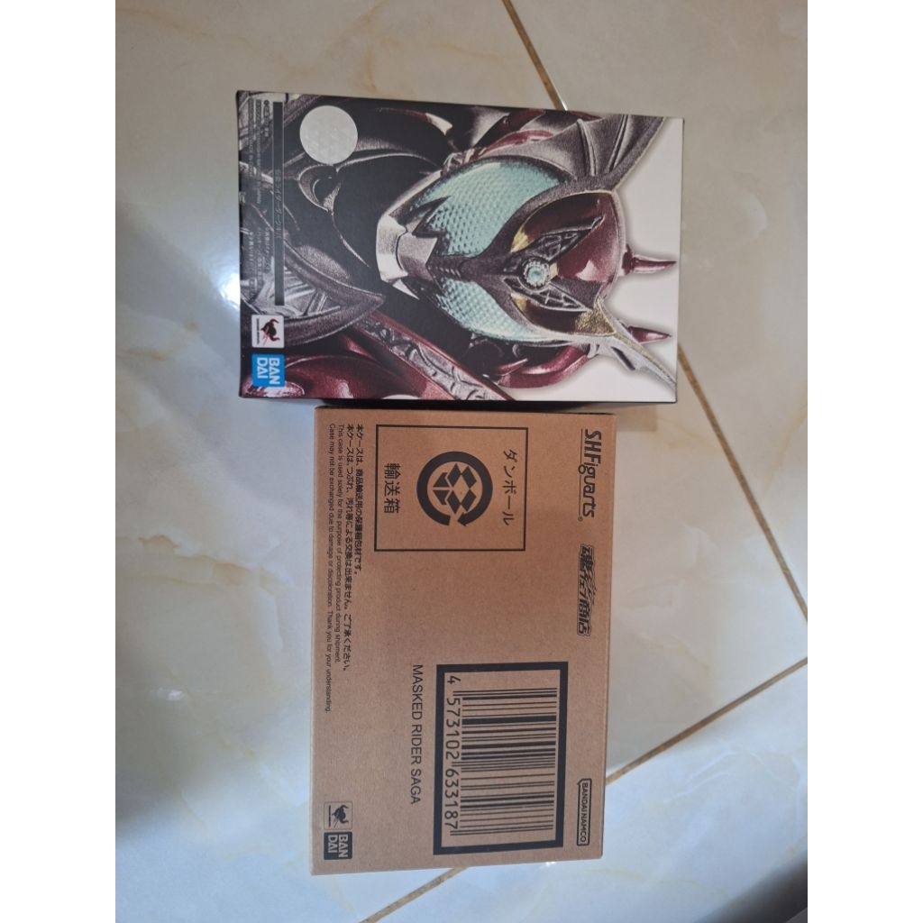 SHS Kamen rider Saga + Dark Kiva