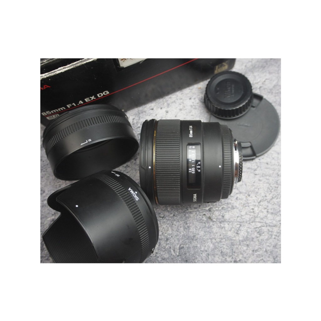 Lensa sigma 85mm f1.4 HSM for Nikon