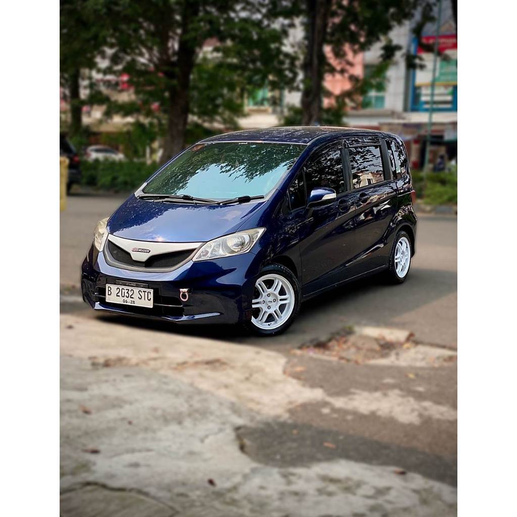 HSR VELG R16 HONDA FREED MOBILLIO JAZZ RING 16 HSR AERI PCD 4X100 PUTIH - HSR JAKARTA UTARA