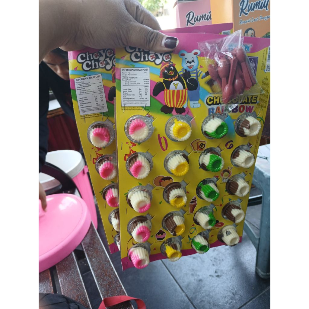 

choyo choyo coklat rainbow 1 layer paket 5 layer