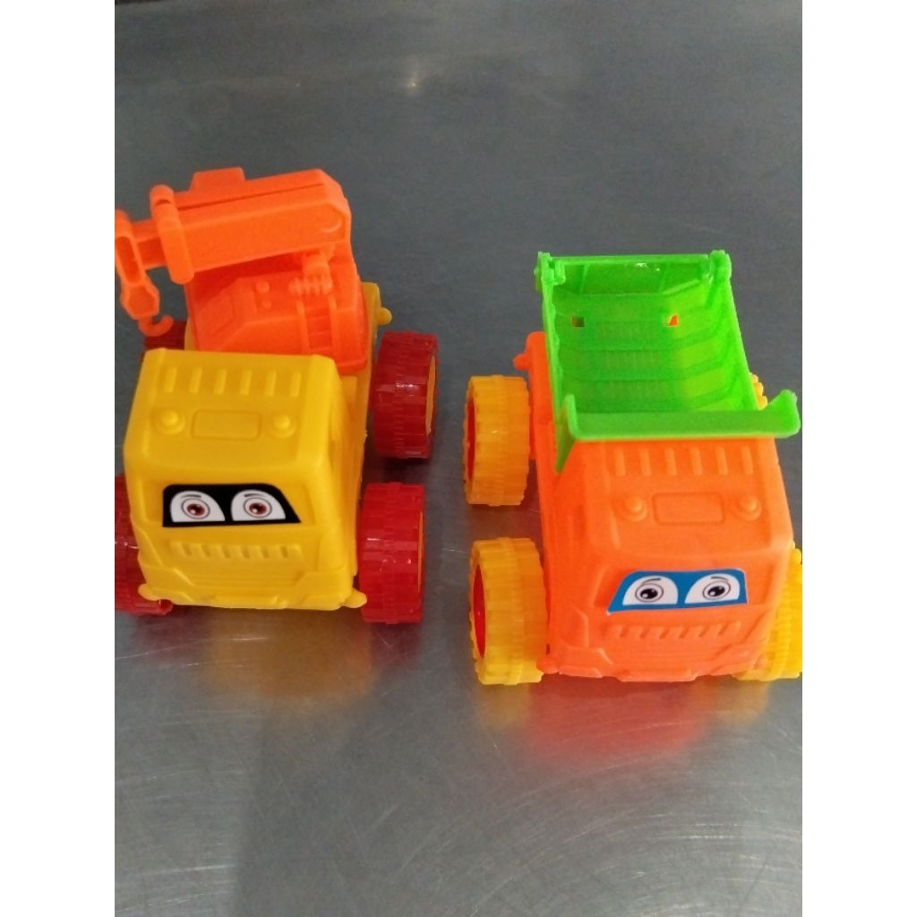 

permen mainan mobil anak mini