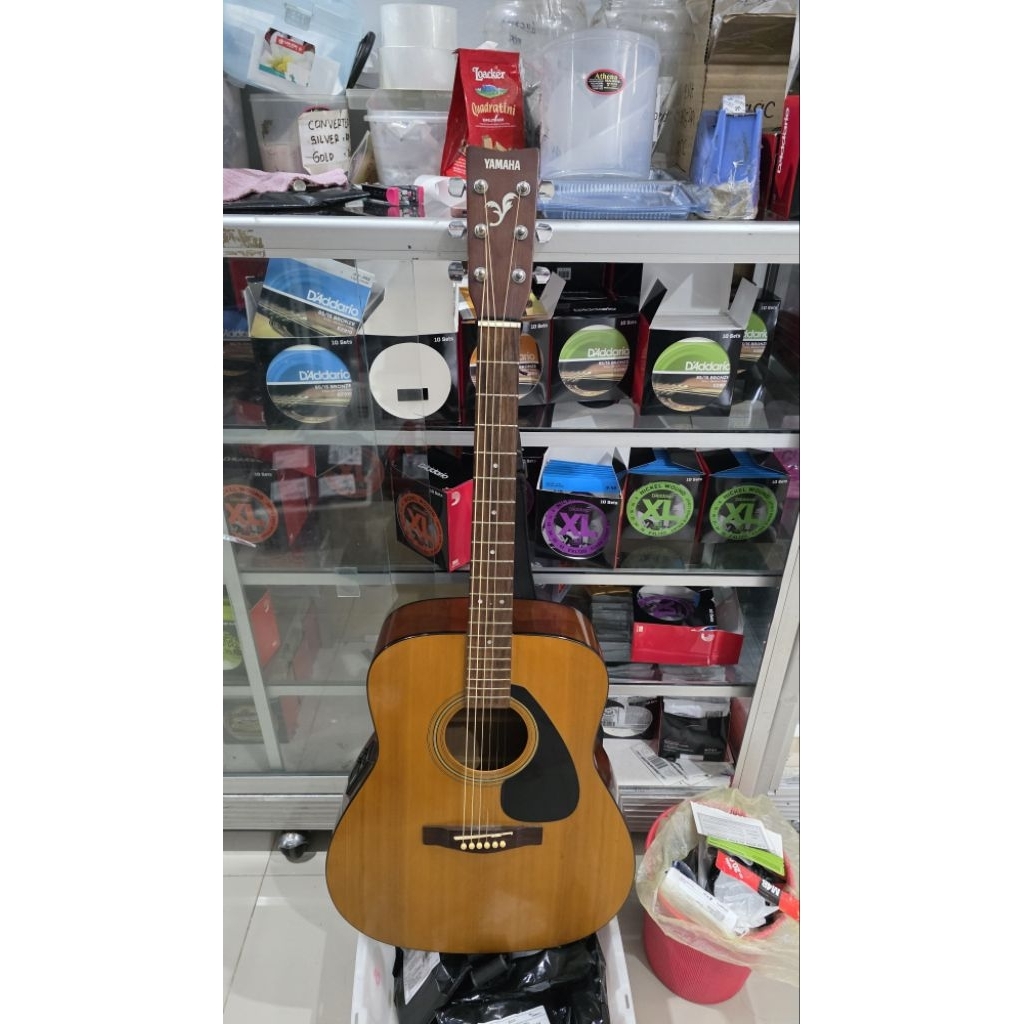 Gitar Yamaha F310 Akustik Elektrik Original Second